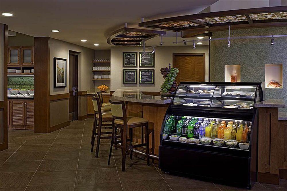 Hyatt Place Uc
