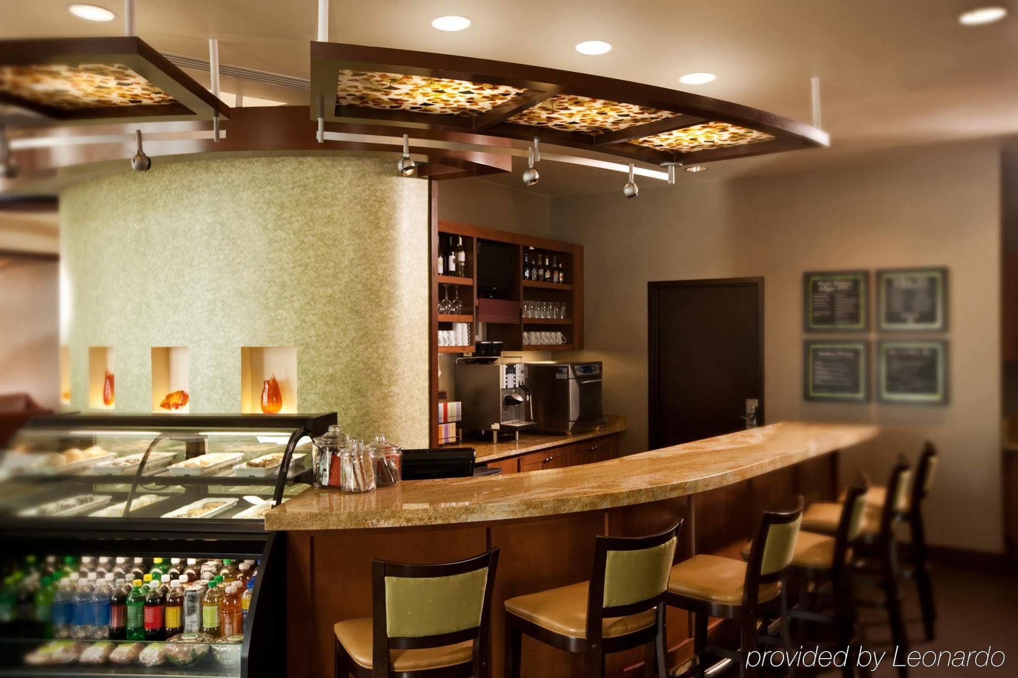 Hyatt Place Uc Hotel